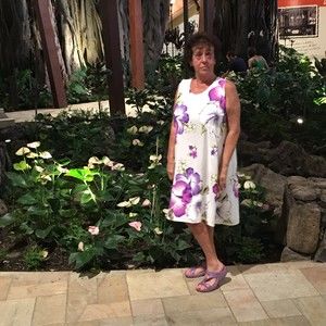 Meet your Posher, Edith